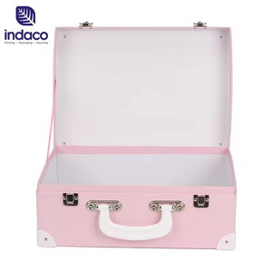 Caja de Regalo de Alta Calidad con Asa, Elegante Caja de Regalo, Caja de Cartón Gris Tipo Maleta - Product Image 6