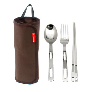 <span class=keywords><strong>Set</strong></span> di stoviglie usa e getta in acciaio inossidabile per <span class=keywords><strong>4</strong></span> persone per picnic barbecue da campeggio all'aperto include bacchette da forchetta - Product Image 4