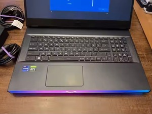 โน้ตบุ๊ก <span class=keywords><strong>ASUS</strong></span> <span class=keywords><strong>ZenBook</strong></span> <span class=keywords><strong>Pro</strong></span> <span class=keywords><strong>Duo</strong></span> <span class=keywords><strong>UX581</strong></span> 2024 ขนาด 15.6 นิ้ว หน้าจอสัมผัส 4K UHD NanoEdge ชิปประมวลผล Intel Core I9-10980HK แรม 64GB อุปกรณ์อิเล็กทรอนิกส์สำหรับผู้บริโภค - Product Image 2