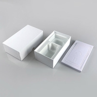 Boîte d'emballage universelle en carton blanc pour téléphones mobiles et accessoires, matériaux recyclés pour diverses marques et appareils photo
