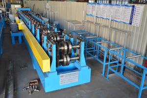 Máquina Perfiladora de Correas <span class=keywords><strong>C</strong></span> <span class=keywords><strong>Z</strong></span>, Suministro de Fábrica, Estructura de Acero, Perfil de Acero en Forma de <span class=keywords><strong>C</strong></span> U <span class=keywords><strong>Z</strong></span> M, Máquina de Fabricación de Perfiles de Canal CZ - Product Image 5