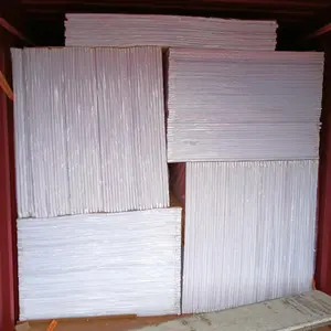 Yingchuang โชว์รูมเฟอร์นิเจอร์สีขาวตู้ 8 มม.12 15 18 มม.20 มม.ราคา PVC BOARD ไม้สีขาวลาย PVC ผนัง