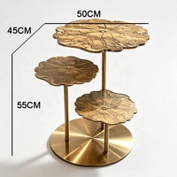Table d'appoint de luxe en laiton style Mid-Century, motif feuille de lotus, à plusieurs niveaux, table d'appoint design haut de gamme pour salon