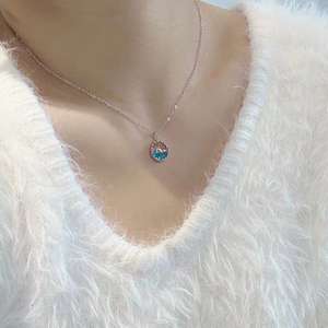 Collier en or avec pendentif baleine océanique, pendentif croix de plage, bijoux d'été pour femmes, collier avec pendentif baleine pour filles - Product Image 2