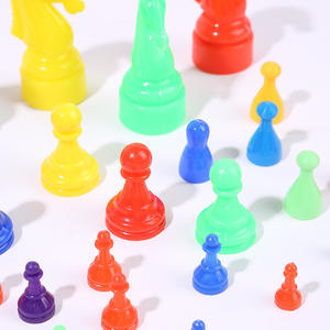 Piezas de Ajedrez de Plástico Coloridas Knight, Accesorios para <span class=keywords><strong>Ludo</strong></span>, Damas, Serpiente y Escalera - Colores Personalizables - Product Image 3