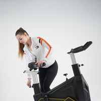 Vélo de spinning d'intérieur avec moniteur numérique pour le suivi des progrès de la condition cardiovasculaire