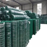 Grillage en fil de fer soudé en acier galvanisé à chaud pour clôture de bétail et volailles, à mailles carrées, en PVC, vente en gros