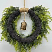Guirlande de Noël Bohème Vintage en Forme de Cœur avec Clochettes, en Plastique Écologique, Artisanale, Nostalgique et Unique, un Trésor Festif