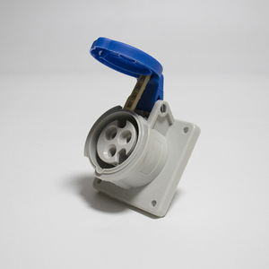 FALIANG <span class=keywords><strong>Prix</strong></span> d'usine <span class=keywords><strong>Prise</strong></span> électrique monophasée triphasée 220v IP44 étanche Connecteur femelle mâle 3 4 5 broches <span class=keywords><strong>Prise</strong></span> industrielle - Product Image 4