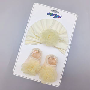 Sombrero de bebé recién nacido, bebé femenino Delgado, sombrero de puerta halógeno, bebé Princesa, <span class=keywords><strong>gorro</strong></span> recién nacido de una sola capa y juego de calcetines - Product Image 2