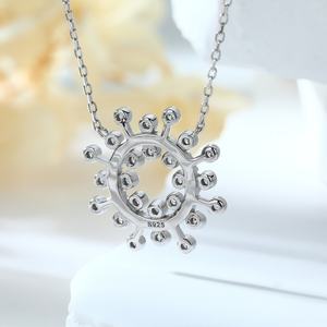 Collier pendentif en argent 925 plaqué rhodium de haute qualité avec zircon tendance pour fiançailles, mariage et fête, vente en gros - Product Image 3