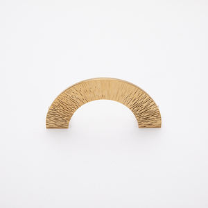 Qiansi Gerijpte Messing Demi Lune Kast Handgrepen Halve Ring Trekt Meubelgrepen Ronde Dressoirknoppen Keukenhardware - Product Image 2