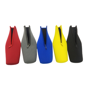 Usine personnalisé sublimation blancs réutilisable bouteille de vin protecteur <span class=keywords><strong>sac</strong></span> de glace refroidisseur manchon néoprène Champagne <span class=keywords><strong>sac</strong></span> <span class=keywords><strong>pour</strong></span> <span class=keywords><strong>garder</strong></span> <span class=keywords><strong>au</strong></span> <span class=keywords><strong>frais</strong></span> - Product Image 5