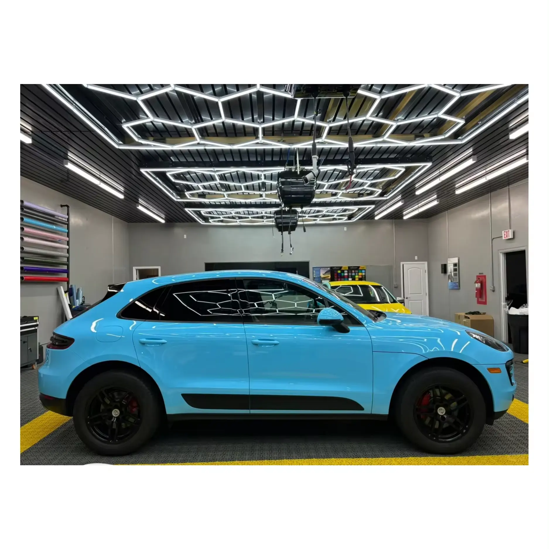 Ready To Ship Glossy 7.5mil TPU Blue Car Wrap Color PPF Paint Protection Film Color PPF TPU Roll Provider For Cars