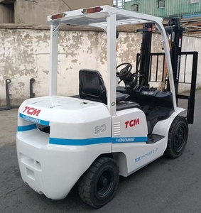 Très bon état, chariot élévateur diesel Komatsu d'occasion d'origine japonaise TCM FD30T4 3 tonnes 5 tonnes AVEC MOTEUR ISUZU, meilleur prix - Product Image 1