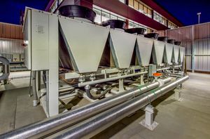 50吨高效自动节能工业螺杆式冷水机组用于型材吹塑热回收 - Product Image 4