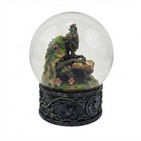 Globe à neige personnalisé en résine avec figurine d'esprit arboricole, livre magique, runes, chaudron, champignons – Décoration mystique pour la maison et le bureau, souvenir