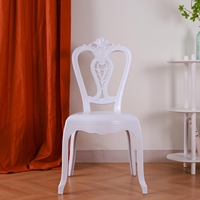 Chaise en plastique noire et blanche pour événements, banquets, hôtels et fêtes – Meilleure vente