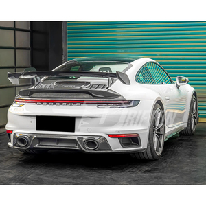 Pour Porsche 992 911 Turbo S Mise à niveau du diffuseur arrière OE vers la version en fibre de carbone sèche - Product Image 3