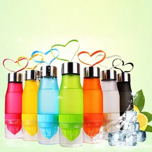 Bpa Free Frosted Plastic Fruit Sport Water Bottle 650ml Multi Color H2O Water Drinking Bottle Infusion Bottle Manual Juicing