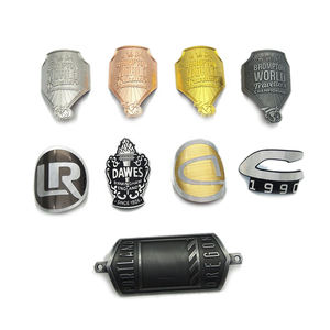 Etiquetas Metálicas Personalizadas con Estampado en Relieve, Placas con Logotipo de Marca de Bicicleta - Product Image 1
