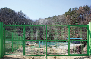 Modern Tasarım 1800mm Korozyona Dayanıklı Çit Zinciri Çit, Çiftlik Projeleri İçin Kıvrımlı Yüzey İşlemi Kolay Montajlı Çit - Product Image 5