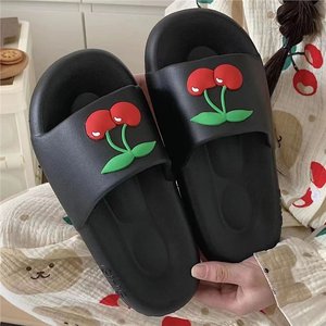 Encantadoras zapatillas de mujer 2024 logotipo personalizado verano nuevo hogar Baño antideslizante PVC zapatos zapatillas para mujer planas - Product Image 2