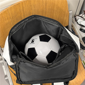 Sac à dos de sport personnalisé en tissu Oxford, pour le football, le basketball, les voyages, imperméable, 30-40L, design minimaliste durable et tendance - Product Image 5