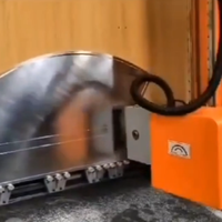 Machine à rainurer et à chanfreiner pour panneaux ACP en aluminium