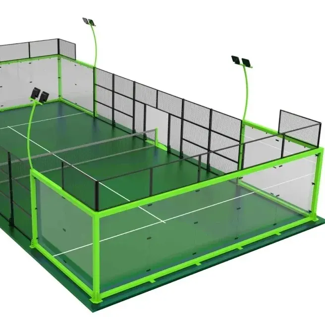 İçinde LED ışıkları ile donatılmış, açık büyük panoramik kürek tenis kortu