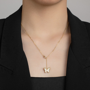 Muyu Butterfly Pendant Necklace Gold Plated Zinc Alloy Clavicle Chain Party Jewelry Elegant Fashion Accessory - Product Image 4