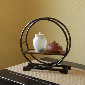 Étagère à thé en bambou violet, type circulaire sur pied, pour la décoration de la salle de thé - Product Image 1