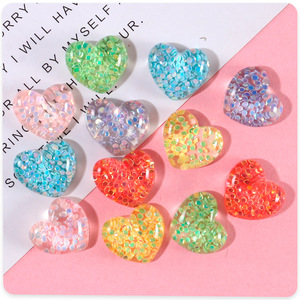 Paillettes en forme de cœur 21-30 mm, décorations en plastique pour artisanat, accessoires pour coques de téléphone DIY - Product Image 1