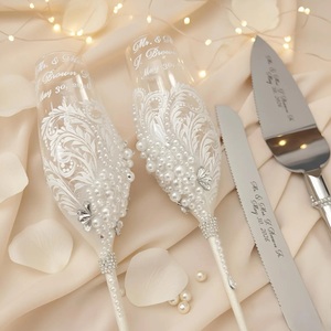 맞춤형 수작업 플로라 핑크 유리 탄생화 꽃병 어린이용 현대적인 재사용 가능 누수 방지 휴대용 꽃다발 - Product Image 3