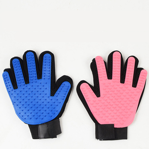 Vendita calda pieghevole a cinque dita in Silicone Pet gatto rimozione peli toelettatura guanti da bagno 2 1 gatto strumento di Deshedding - Product Image 2