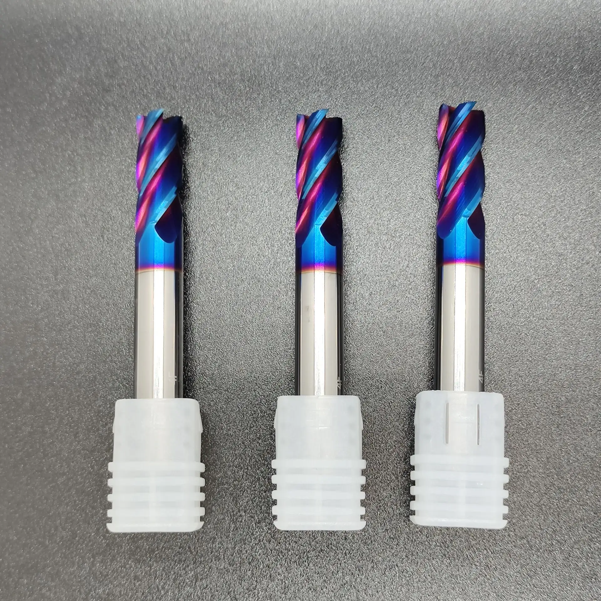 GW CARBIDE- HRC65 2/4 flauti fornitura di fabbrica utensile da taglio in metallo duro solido frese Standard in metallo duro Nano rivestito