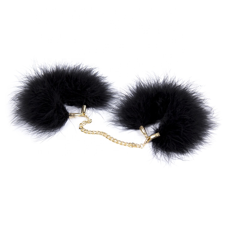 Gold Steel Chain Furry Cheap Handcuffs Soft Sexy Wrist Cuffs Bondage Handcuffs for Couples