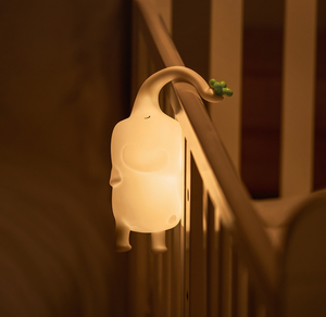 Veilleuse en silicone en forme d'éléphant mignon pour enfants, avec variateur d'intensité, minuterie de 30 minutes, rechargeable par USB, lampe de chevet douce pour chambre à coucher et chambre d'enfant - Product Image 4