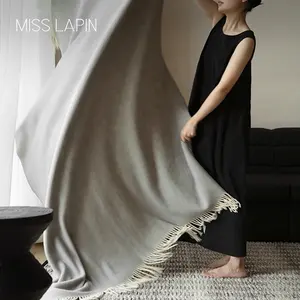 Custom Wholesale Super Sofa Textured Throw Cover Blankets Soft Bed End Light Luxury Wool Gray Throw Blanket