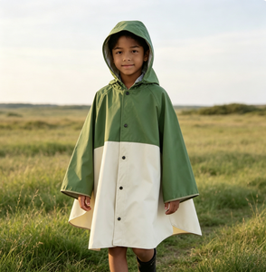 Impermeabile per Bambini Antivento Traspirante con Cappuccio per Attività all'Aperto - Design Bicolore Elegante e Carino - Product Image 5
