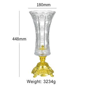 Della boemia di cristallo di lusso <span class=keywords><strong>vaso</strong></span> di vetro <span class=keywords><strong>con</strong></span> metallo oro decorativo di base del basamento footed - Product Image 3