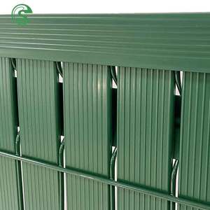 Inserts en PVC durables de 50 mm pour panneaux de clôture rigides 3D, écran extérieur - Product Image 6