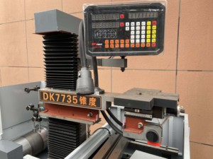 Componentes de Bomba de Motor Principal para Máquina de Corte por Hilo EDM CNC <span class=keywords><strong>DEMA</strong></span> DK7735 de Alta Calidad, Precisión de 0.02mm, Espesor Máximo de Corte de 400mm - Product Image 4