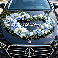 Couronne de roses artificielles bleues et blanches en forme de cœur personnalisée pour la décoration de la voiture de mariage