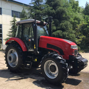Trattore Agricolo a Quattro Ruote Motrici da 200 Cavalli LT2004 con Potente <span class=keywords><strong>Sollevatore</strong></span> Idraulico per Lavori Agricoli Pesanti - Product Image 3
