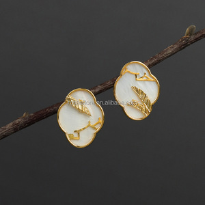 Boucles d'oreilles Rosaeflora "<span class=keywords><strong>Jiang</strong></span> <span class=keywords><strong>Nan</strong></span>" en argent sterling 925 véritable, motif architecture chinoise ancienne, coquillage naturel, bijoux fins - Product Image 3