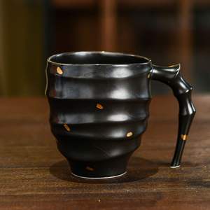 Tasses en céramique rétro de Jingdezhen, luxe léger et haut de gamme, tasses à thé de bureau, tasses à eau pour la maison - Product Image 3