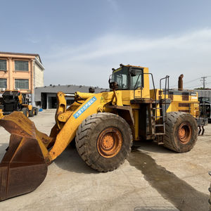 Cargadora de Ruedas Komatsu WA600 Usada de Alta Calidad, Modelo 2023, Carga Nominal de 45.4t, Pintura Original, en Stock para la Venta - Product Image 1