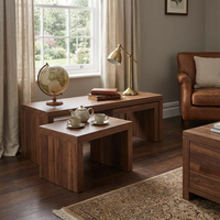 Table basse moderne en bois à succès avec pieds séparés, tables et chaises empilables - Conception pliable pour salon et hôtels