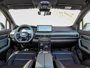 SUV Gasoline Cars <strong>Geely</strong> <strong>Okavango</strong> 2023 2.0T DCT Luxury Edition Good Quality and Low <strong>Price</strong> Cars - Product Image 3